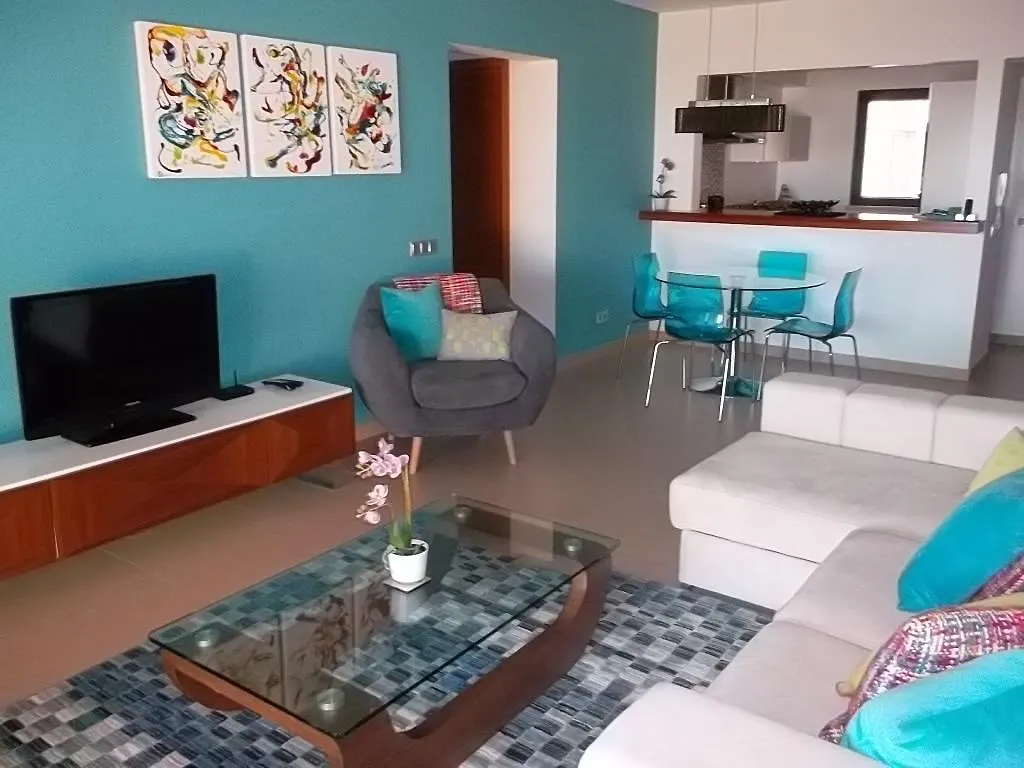 Mar Da Luz, Algarve Apartment